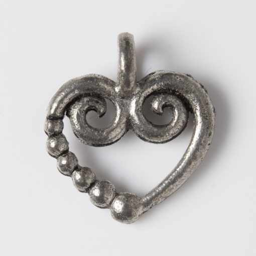Pewter Charm – Heart with loops